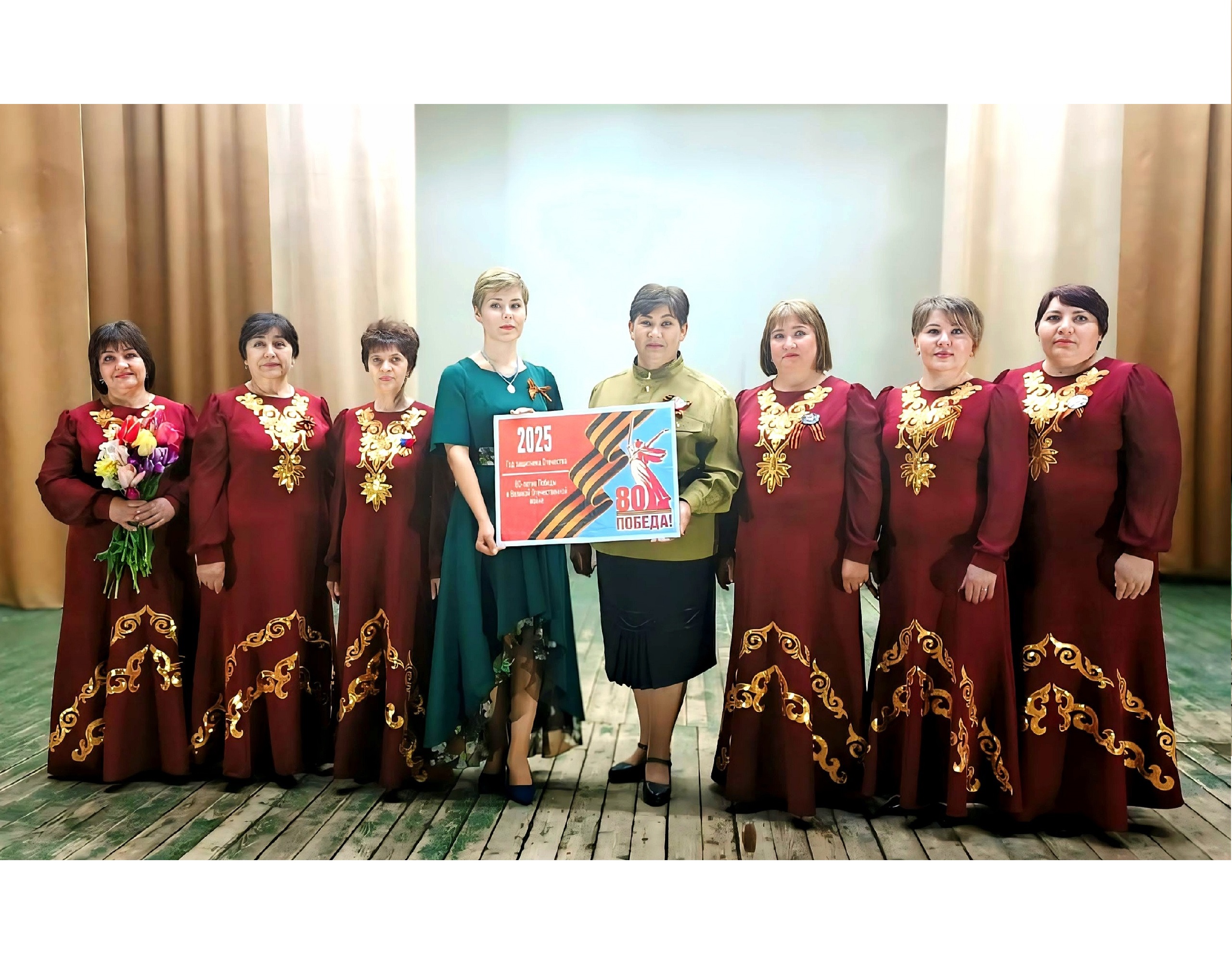 Выступления фронтовых бригад сельских Домов культуры х.Среднего, с.Круглолесского, с.Северного и пос.Новокавказского.