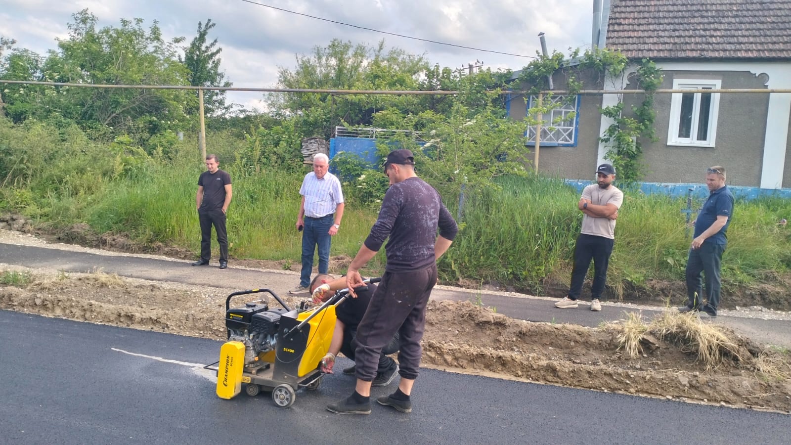 Ремонт автомобильных дорог.